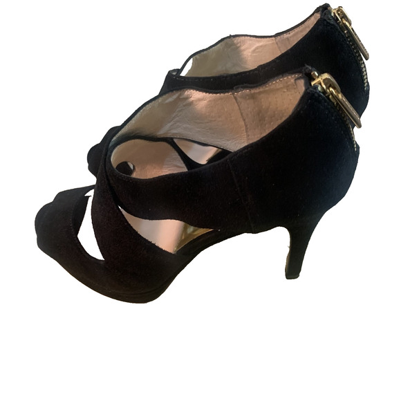 MICHAEL KORS ELENA CROSS STRAP BLACK SUEDE HEELS 8.5M- EUC -WORN ONCE! - Picture 9 of 14